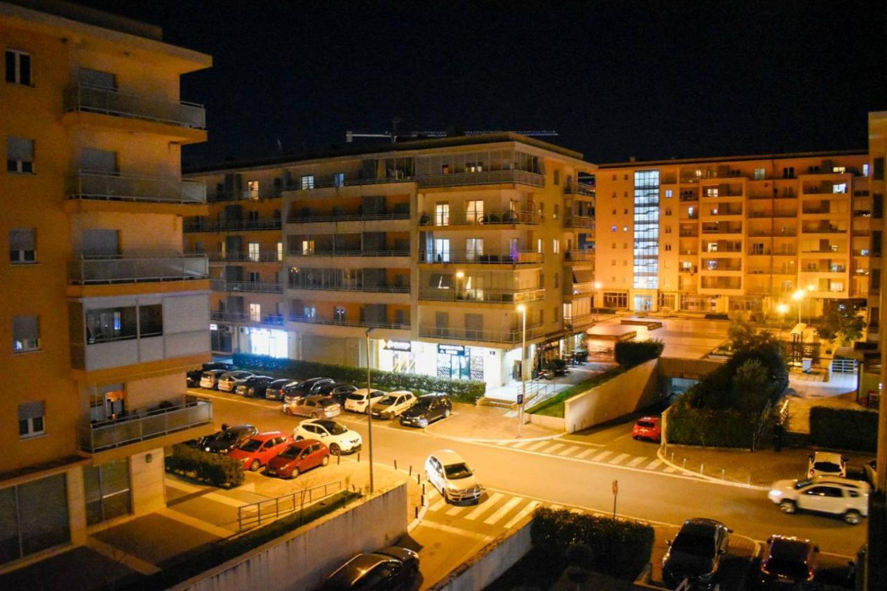 Apartman Sara 2 Подгориця Екстер'єр фото