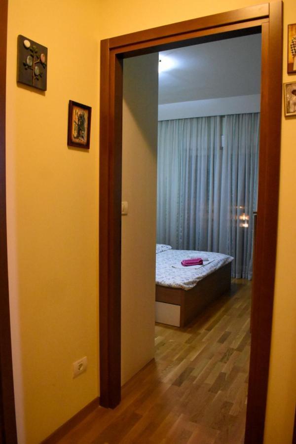Apartman Sara 2 Подгориця Екстер'єр фото